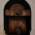 Le Petit Chai Niche Sous La Cite, بيت للعطل